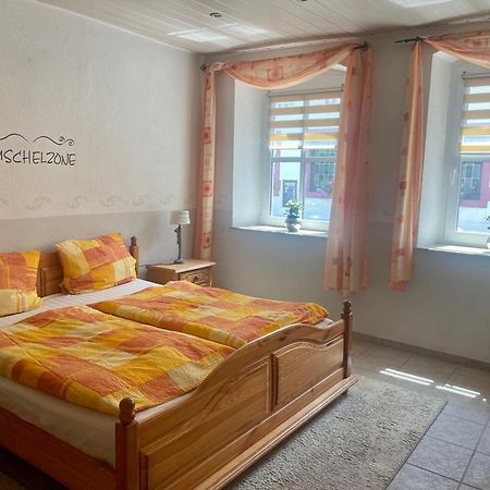 Ferienwohnung Minnies-Schiefertraum Brauneberg Eksteriør billede